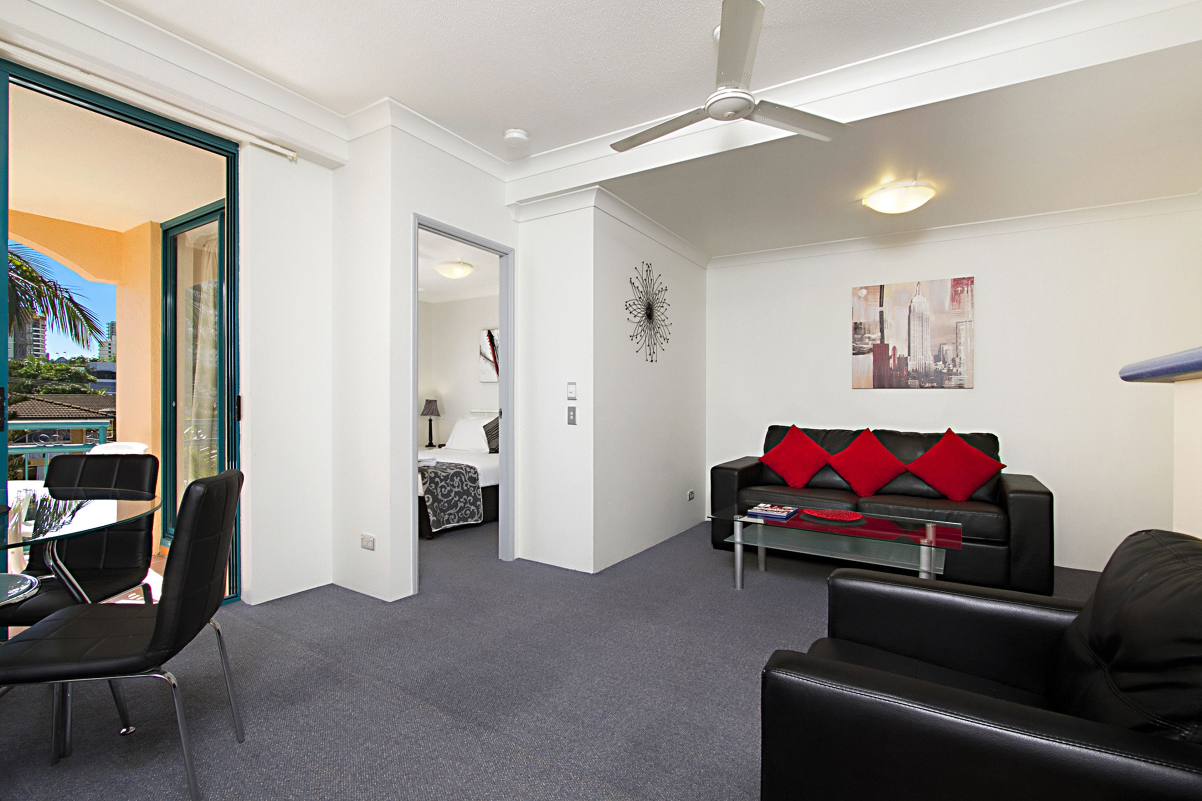 Aruba Surf Resort — image 19