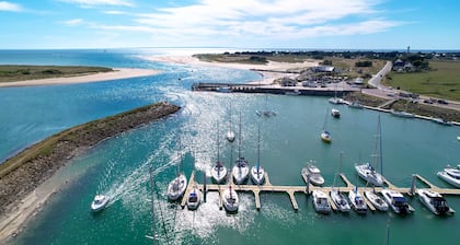 VVF Cotentin Îles anglo-normandes, Port Bail