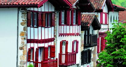 VVF Pays Basque Sare La Rhune, Sare