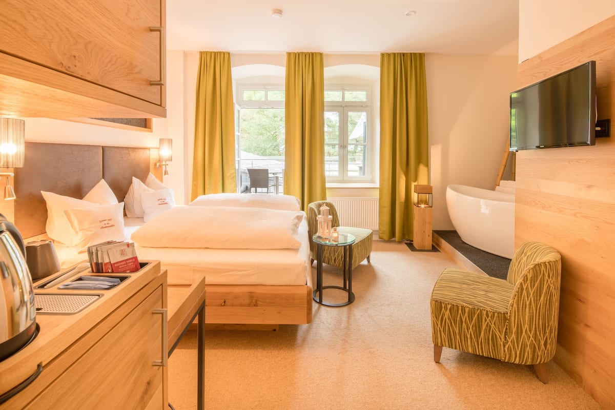 junior suite, 1 bedroom | view from room