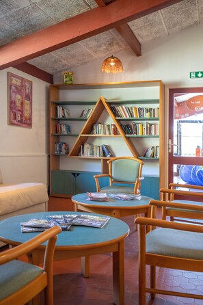 Library - VVF Pays Basque Saint-Étienne-de-Baïgorry (Saint-Etienne-de-Baigorry)