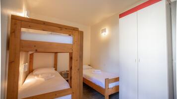 Décoration personnalisée, ameublement personnalisé, draps fournis