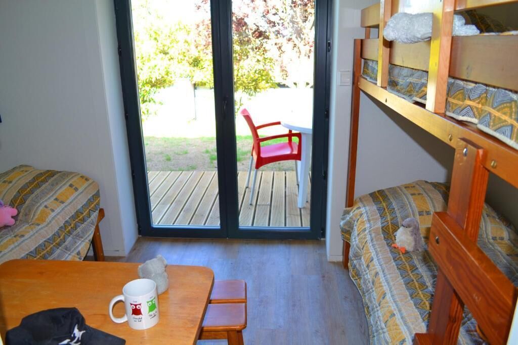 Cottage, 1 slaapkamer (5 Pers) | Woonkamer | Televisie