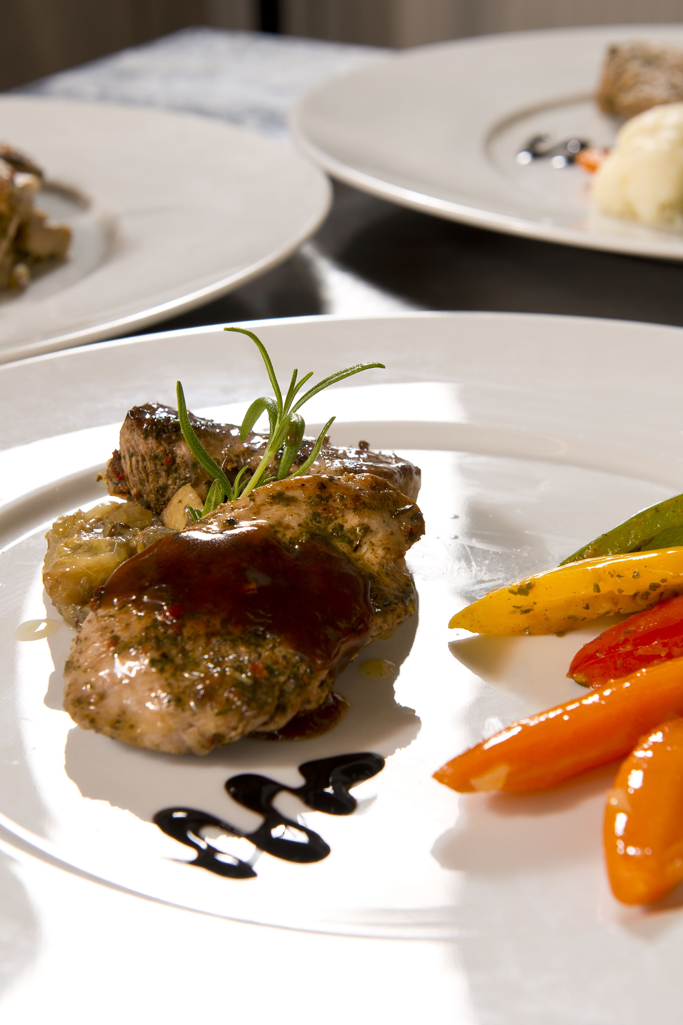 breakfast, dinner served; regional cuisine, al fresco dining