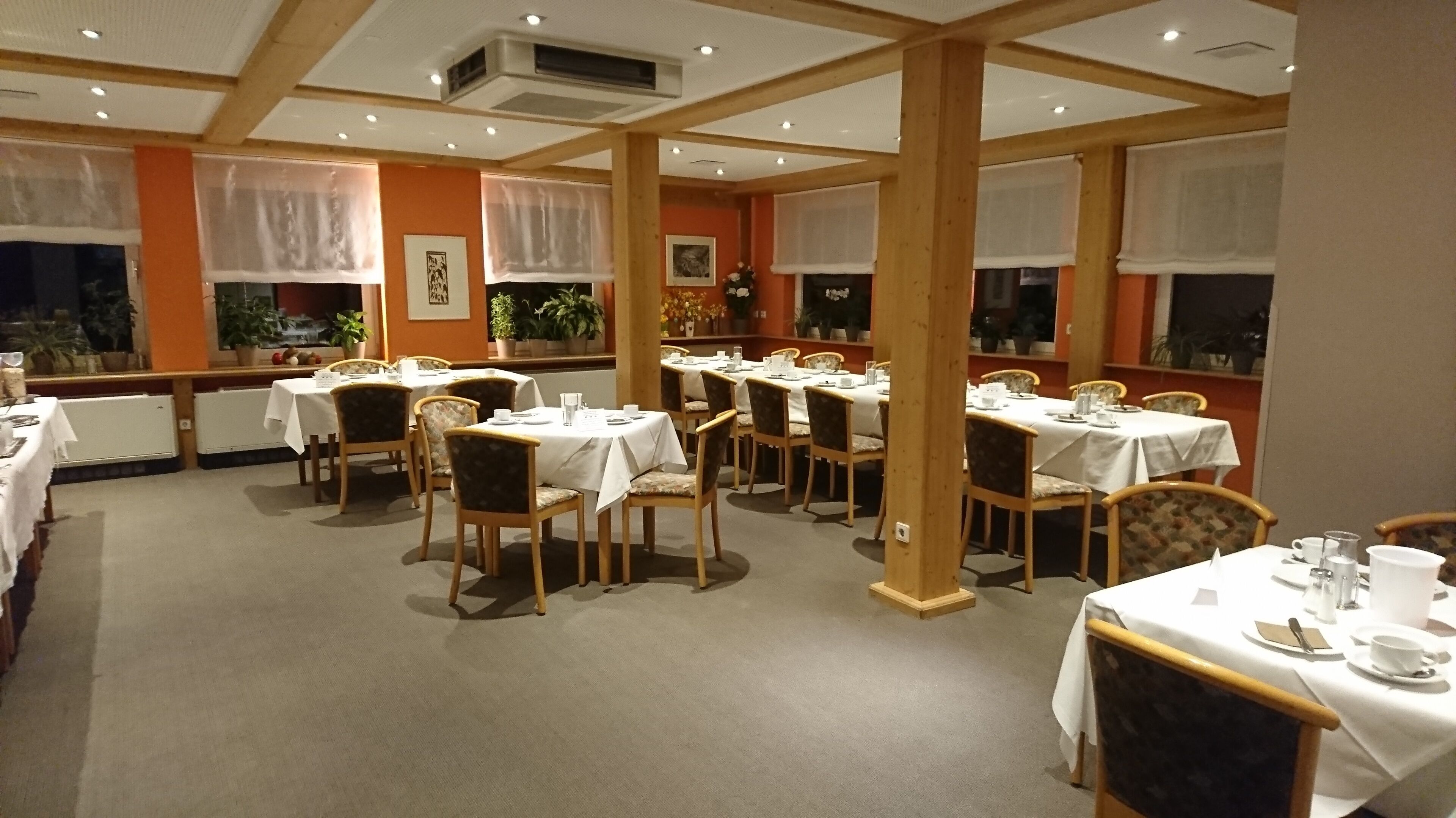 breakfast, dinner served; regional cuisine, al fresco dining