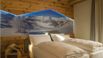 Suíte júnior | 1 quarto, roupas de cama antialérgicas, cofres nos quartos, escrivaninha