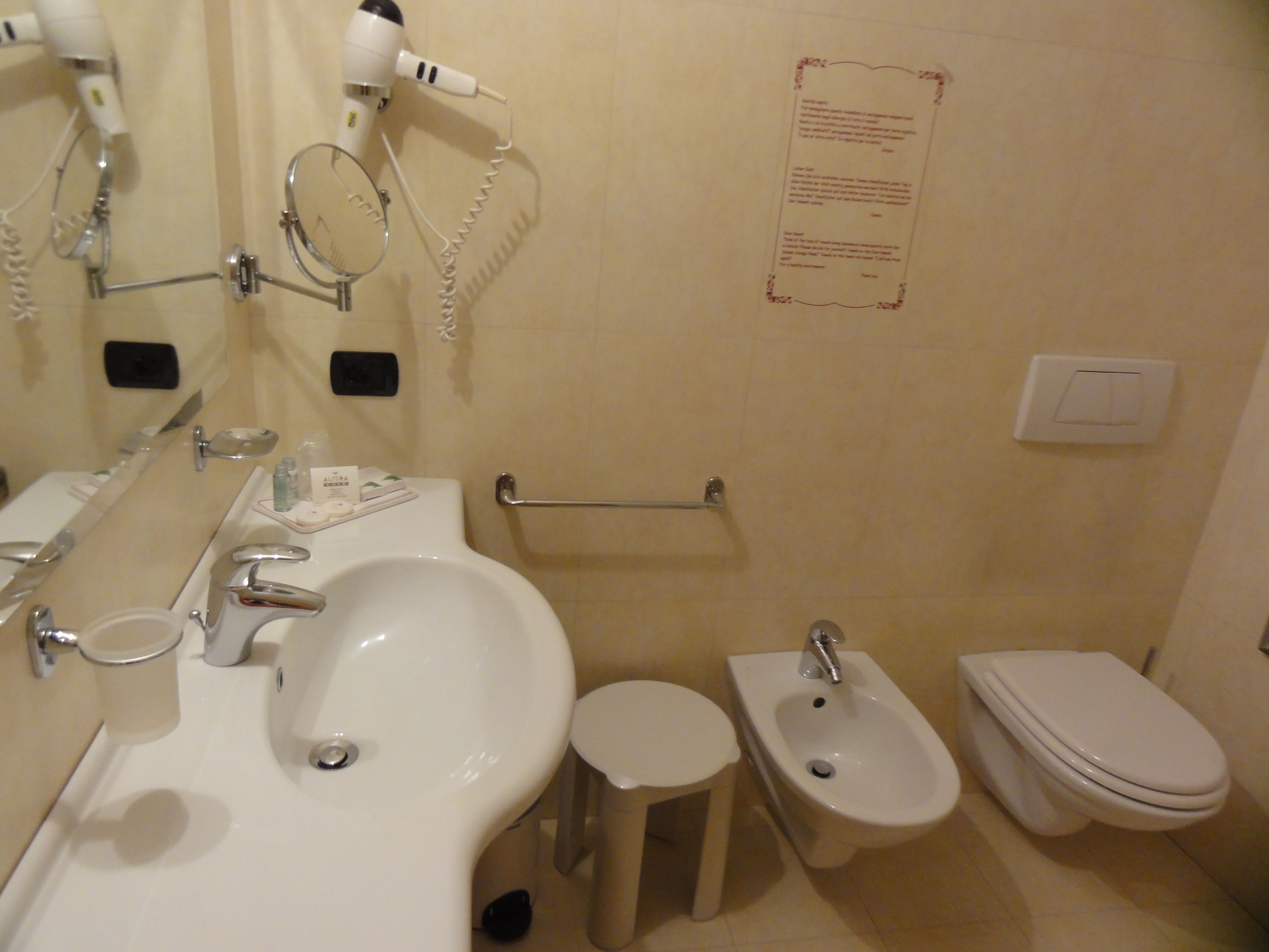 combined shower/bathtub, hair dryer, bathrobes, slippers