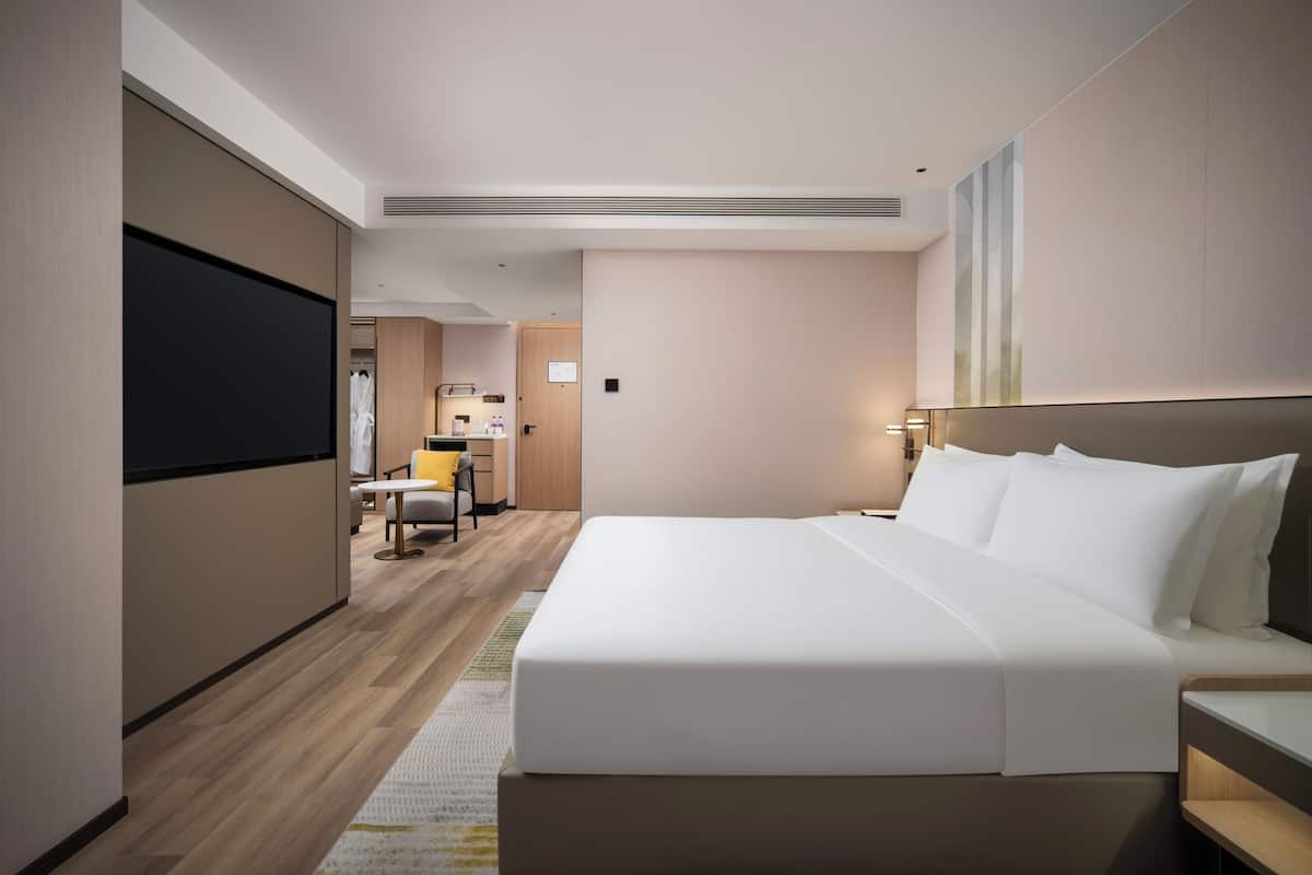 Dundyner, memory foam-senger, skrivebord og skrivebord for bærbar PC