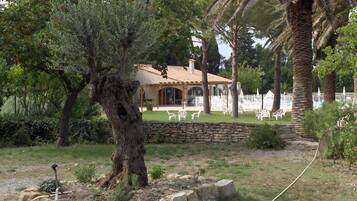 Jardines del alojamiento