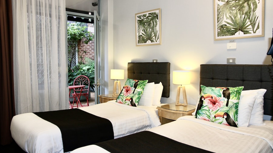 Mariners Court Hotel Sydney