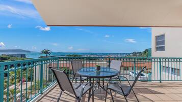 Standard-Apartment, 3 Schlafzimmer, Meerblick | Balkon