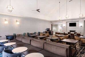 Lobby - Homewood Suites West Palm Beach (West Palm Beach)