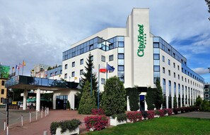Front of property - City Hotel (Bydgoszcz)