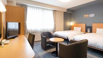 Room, 2 Twin Beds, Non Smoking | Premium bedding, desk, laptop workspace, blackout drapes