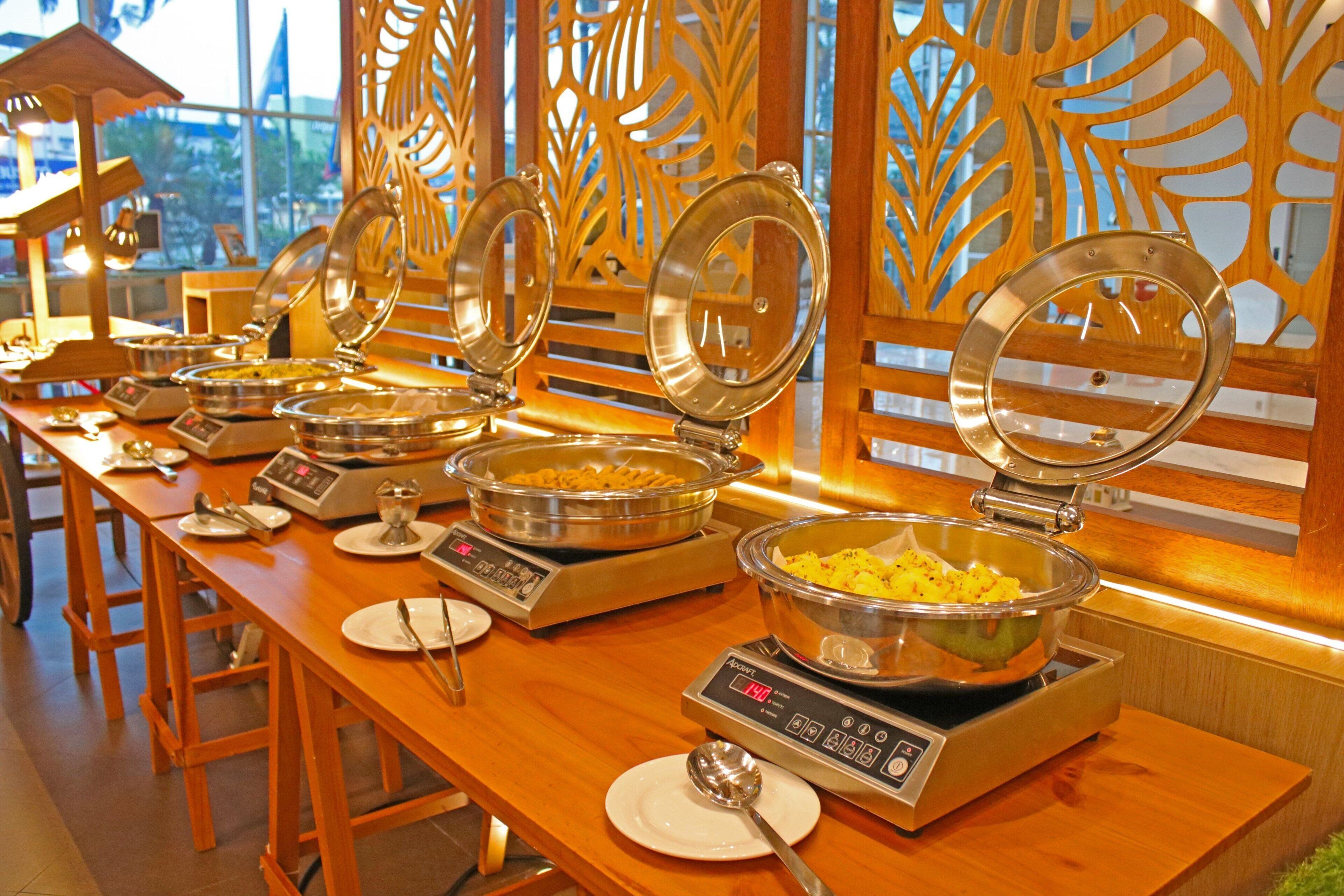 daily buffet breakfast (usd 16.00 per person)