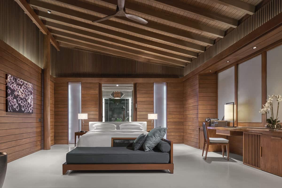 Villa (Beach Access) | Ropa de cama de alta calidad y minibar