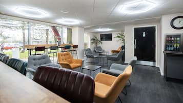 Kawasan tempat duduk lobi