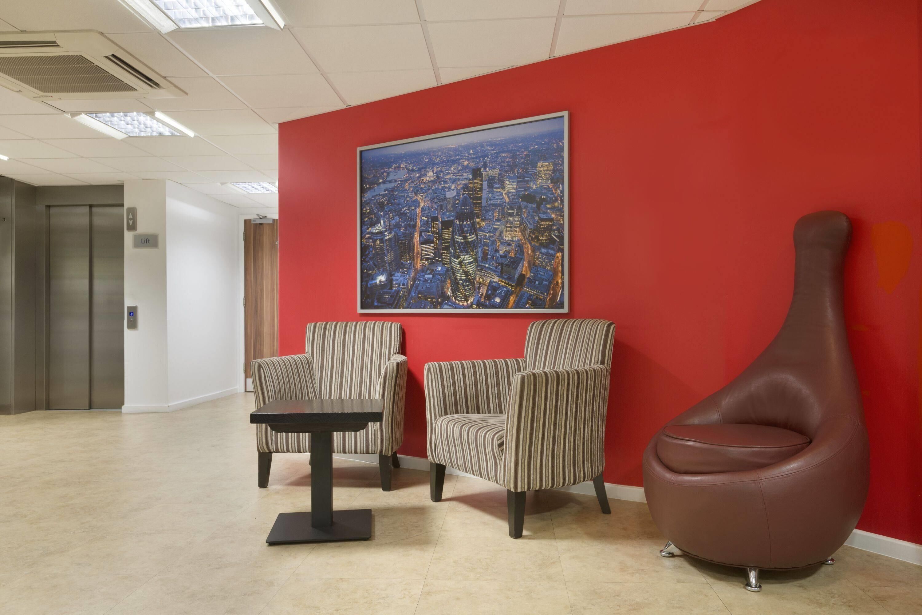 Foto - Ramada London Stansted Airport