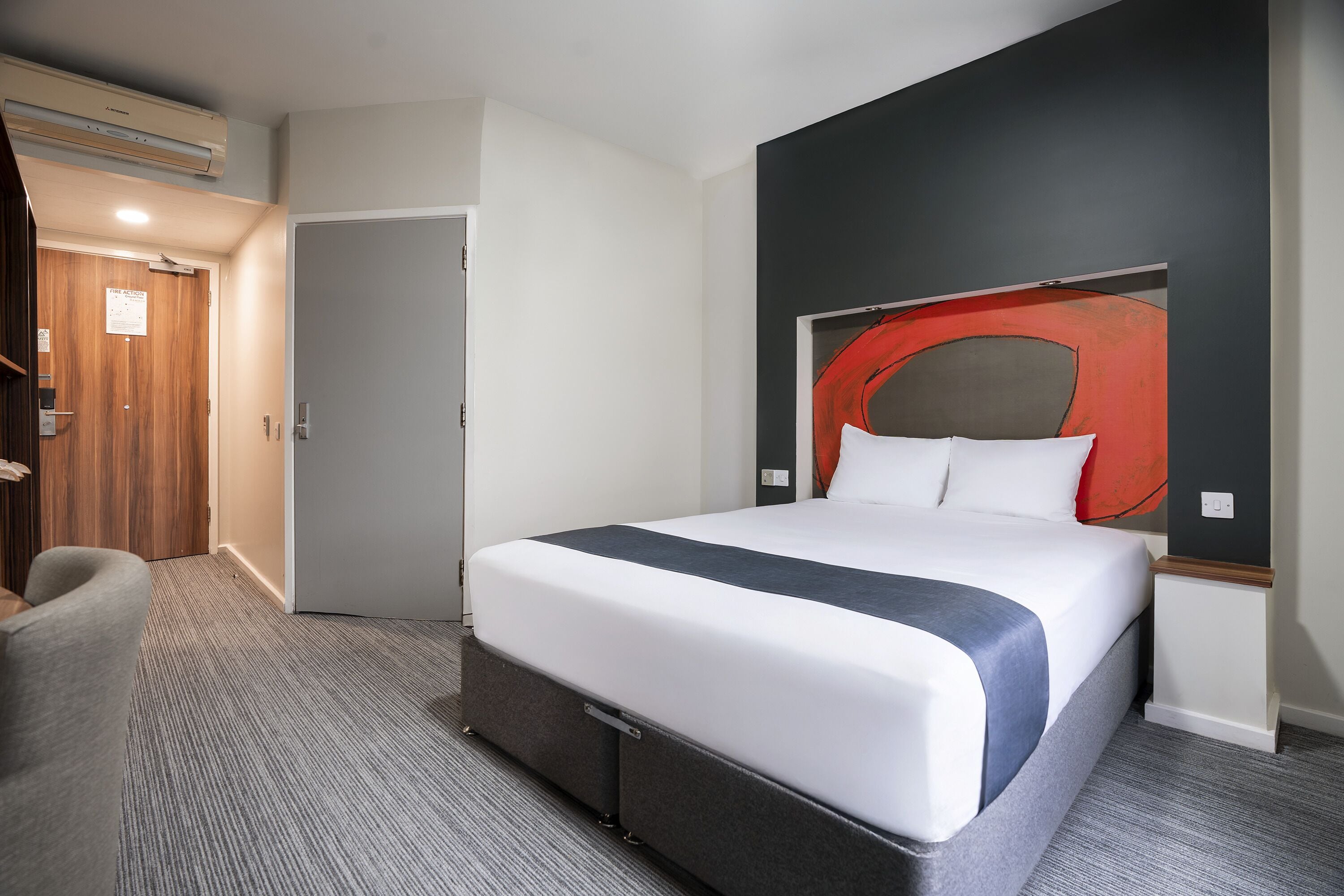 Room, 1 Double Bed, Accessible, Non Smoking | Desk, free WiFi, bed sheets