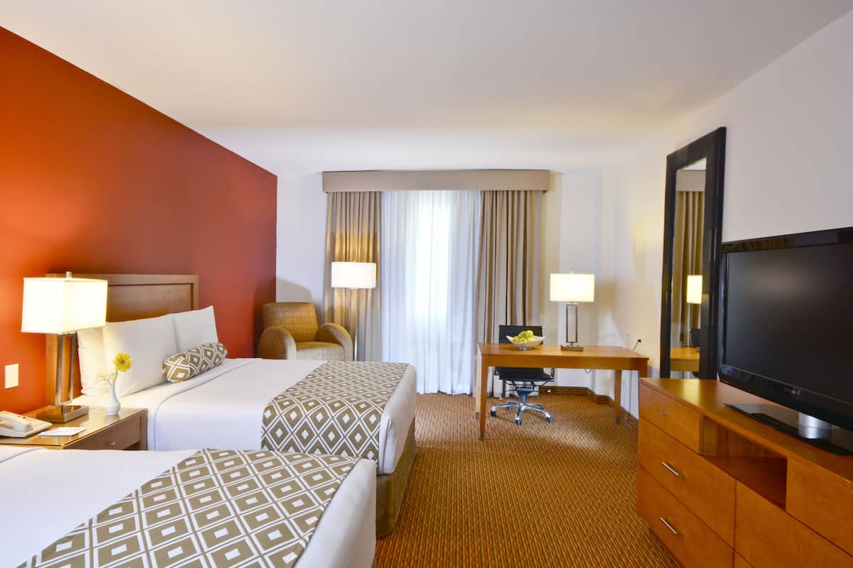 In-room safe, desk, blackout drapes, soundproofing