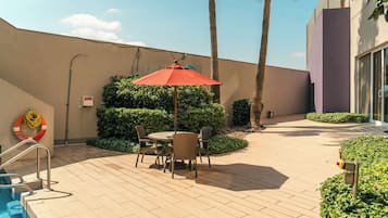 Terrasse/gårdhave