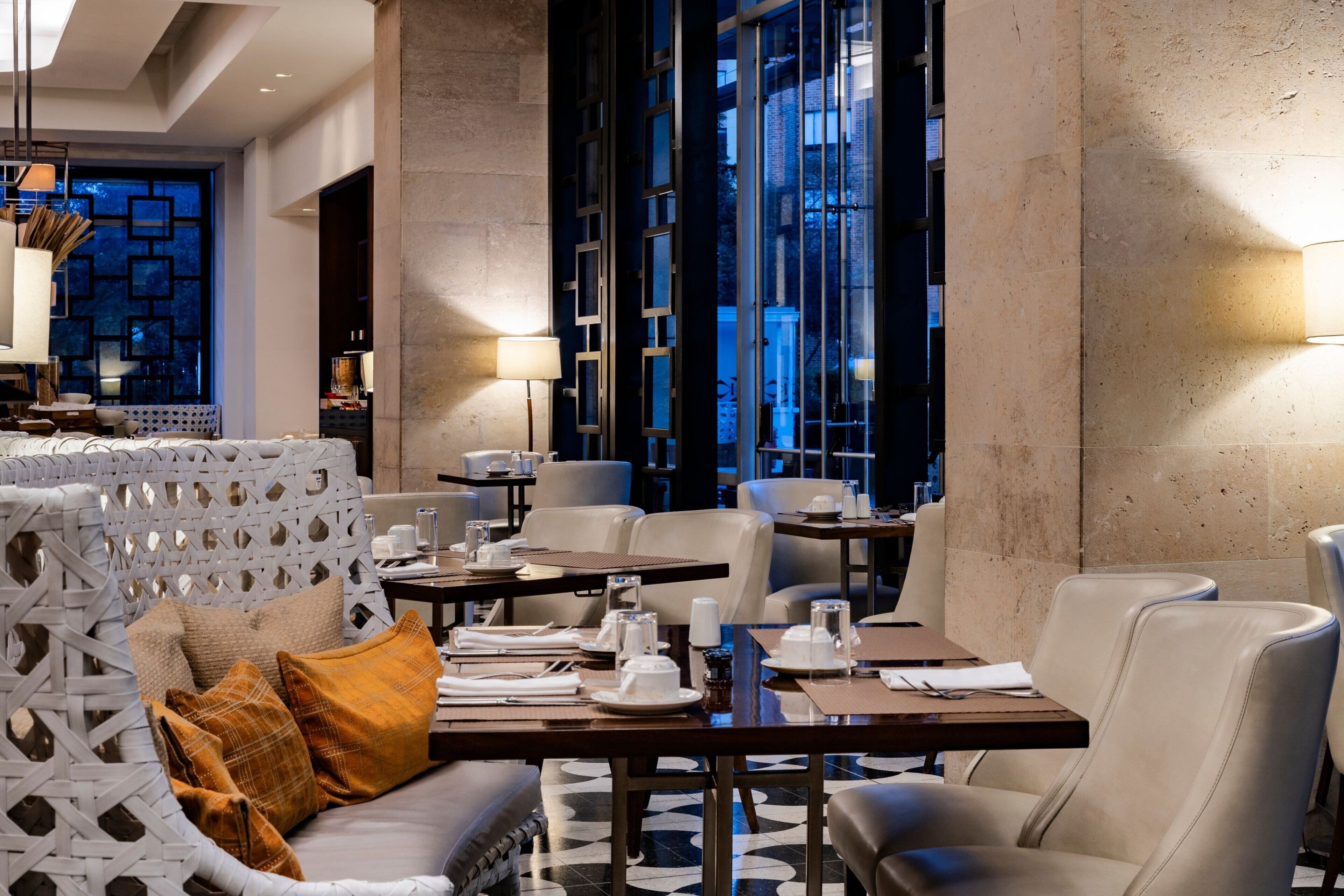 breakfast, lunch, dinner served; italian cuisine, al fresco dining