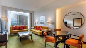 Junior Suite, 1 Bedroom | Living area