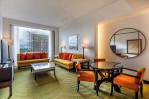 Junior Suite, 1 Bedroom | Living area