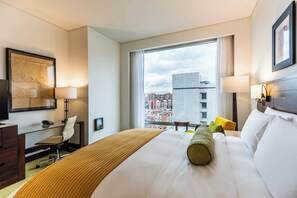 Junior Suite, 1 Bedroom | Egyptian cotton sheets, premium bedding, down duvets, pillow-top beds