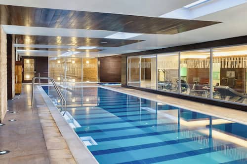 Piscine couverte