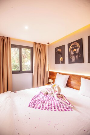 15 bedrooms, desk, laptop workspace, blackout curtains