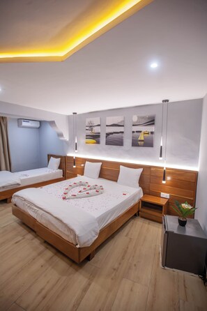 Superior Room | 15 bedrooms, desk, laptop workspace, blackout curtains