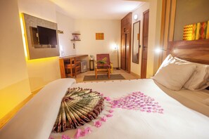 高级房 | 15 多间卧室、办公桌、笔记本电脑工作区、遮光窗帘