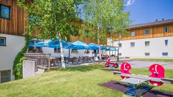 Sundeck