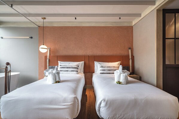 Premium bedding, Select Comfort beds, minibar, in-room safe - Mercure Koh Samui Beach Resort (Koh Samui)