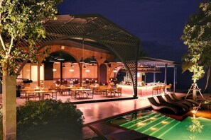 Bar (on property) - Mercure Koh Samui Beach Resort (Koh Samui)