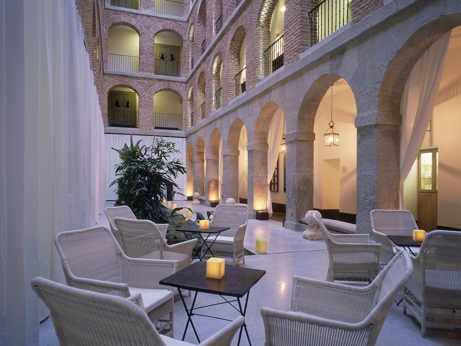 Behandlingsrum för par, bastu, ångbastu och turkiskt bad/hamam