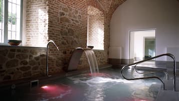 Couples treatment room(s), sauna, steam room, Turkish bath/hammam