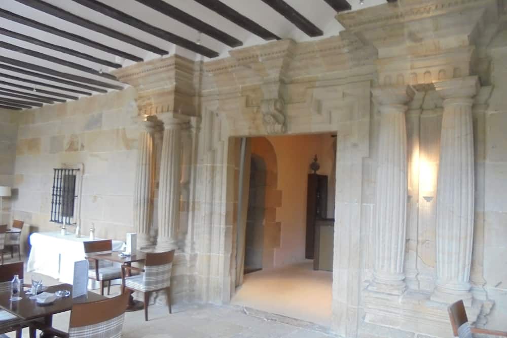 Parador De Argomaniz