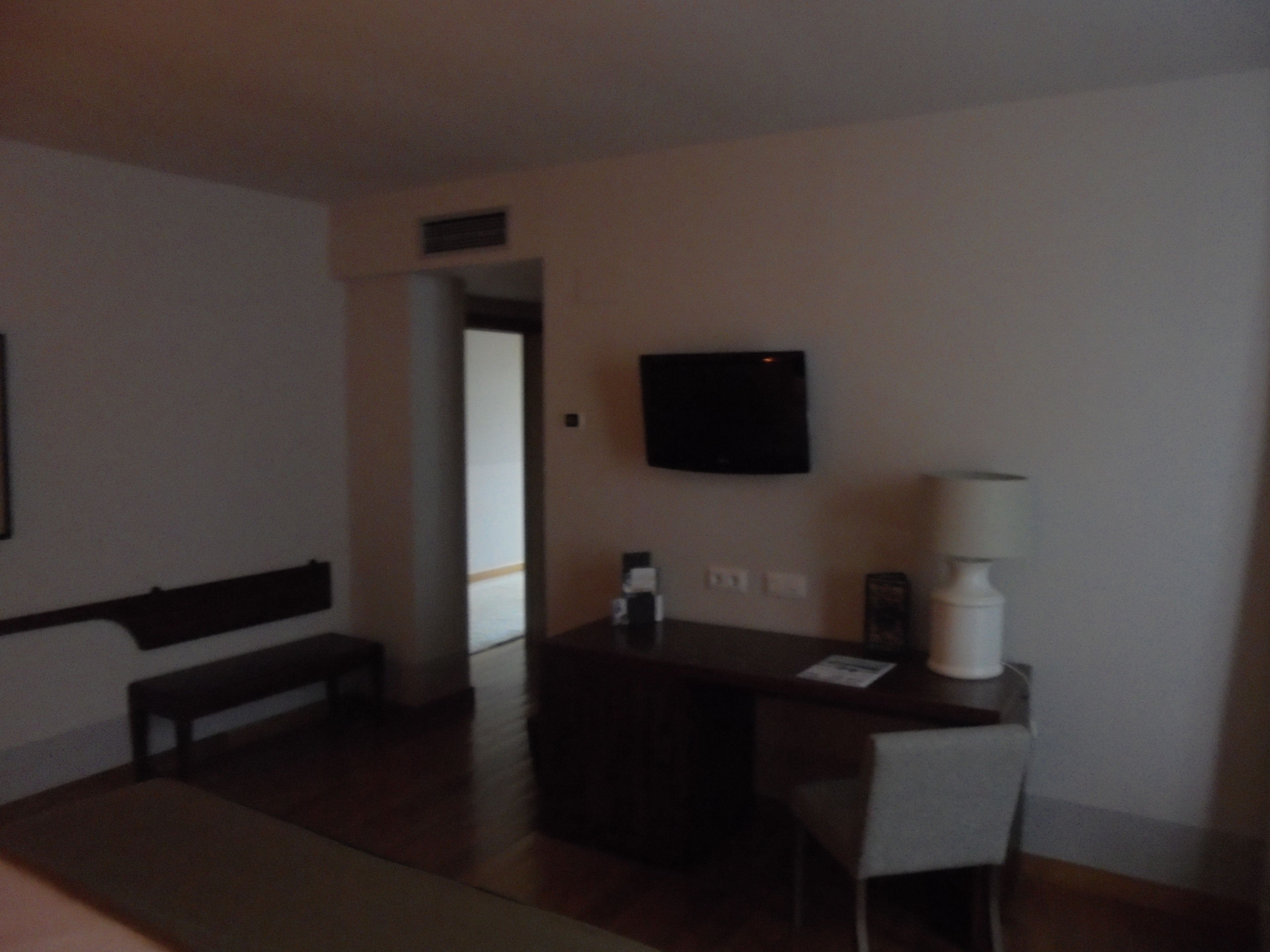 1 bedroom, premium bedding, minibar, in-room safe