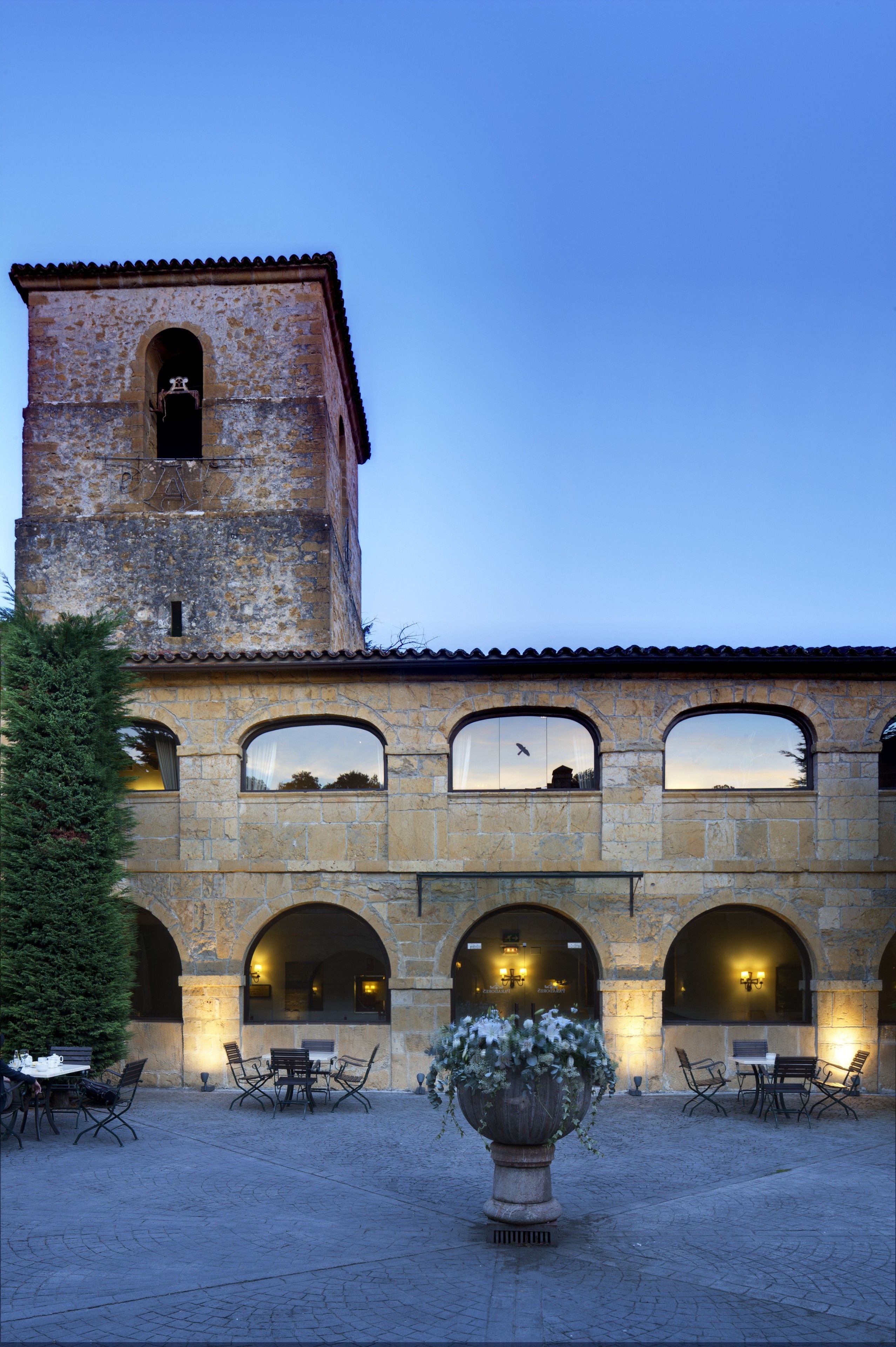 Photo - Parador de Cangas de Onís
