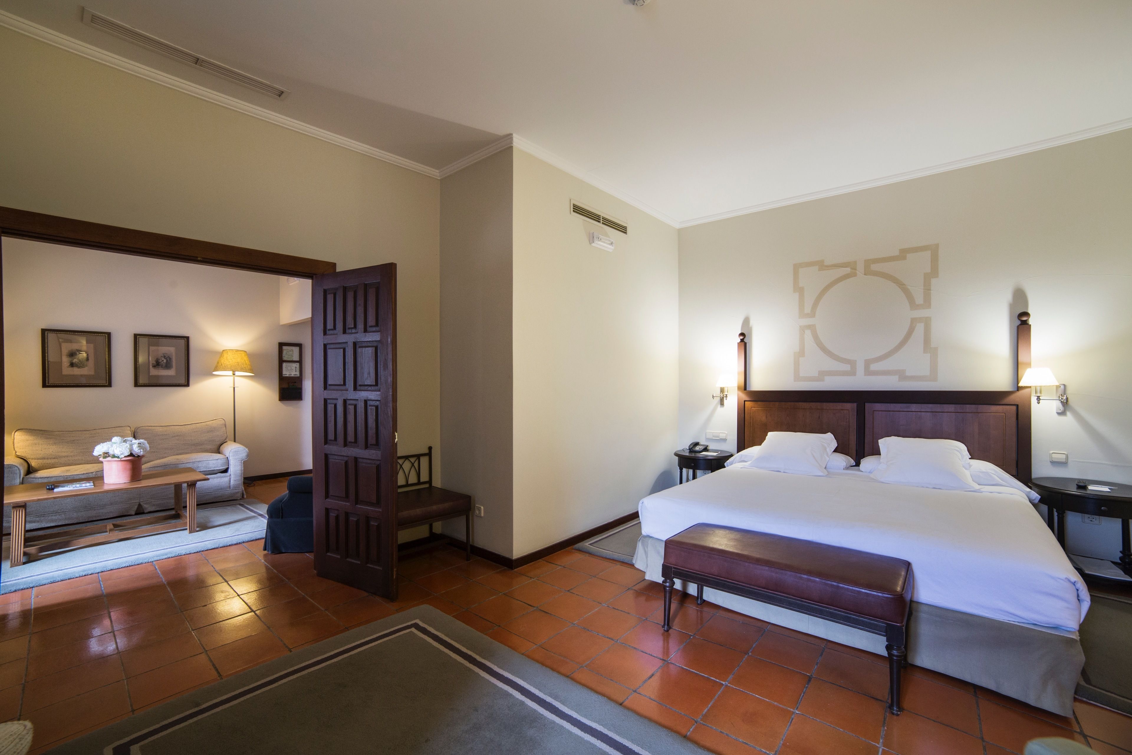 1 bedroom, premium bedding, minibar, in-room safe