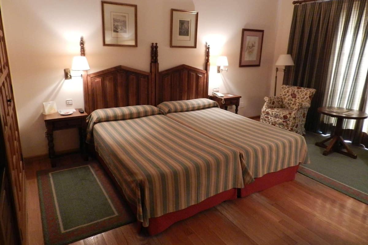 1 bedroom, minibar, in-room safe, desk