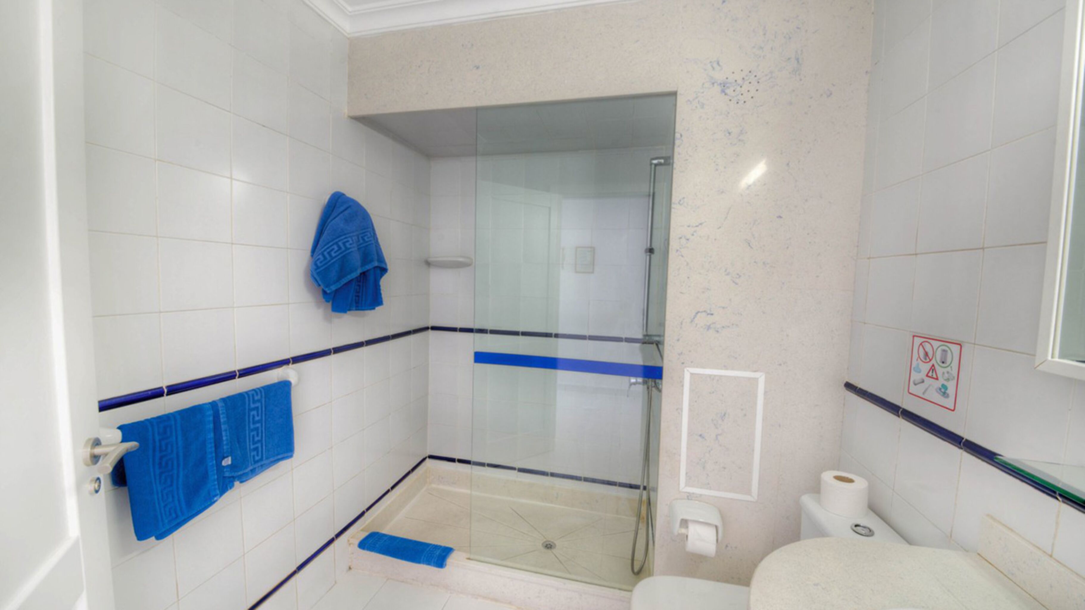 Két bảo mật tại phòng, nôi (giường cho trẻ sơ sinh) miễn phí 