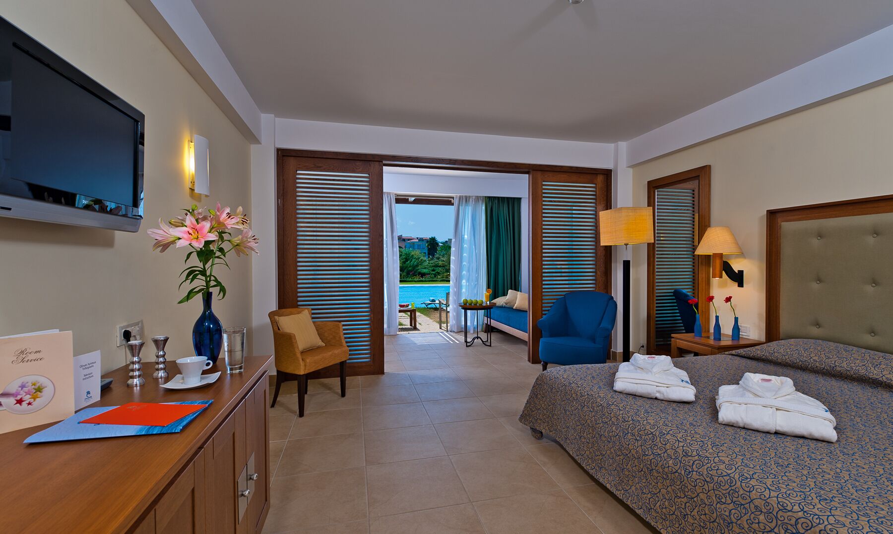 family room sharing pool | 1 bedroom, premium bedding, minibar, desk