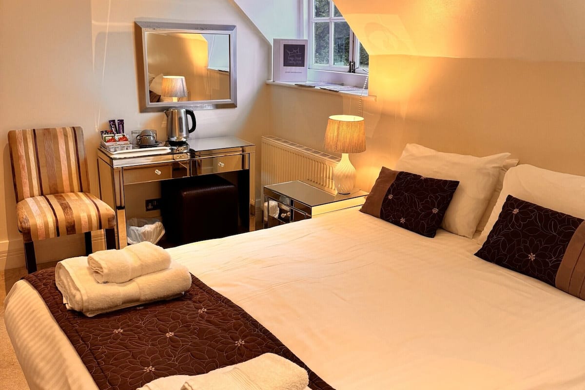 Standard Double Room, Ensuite