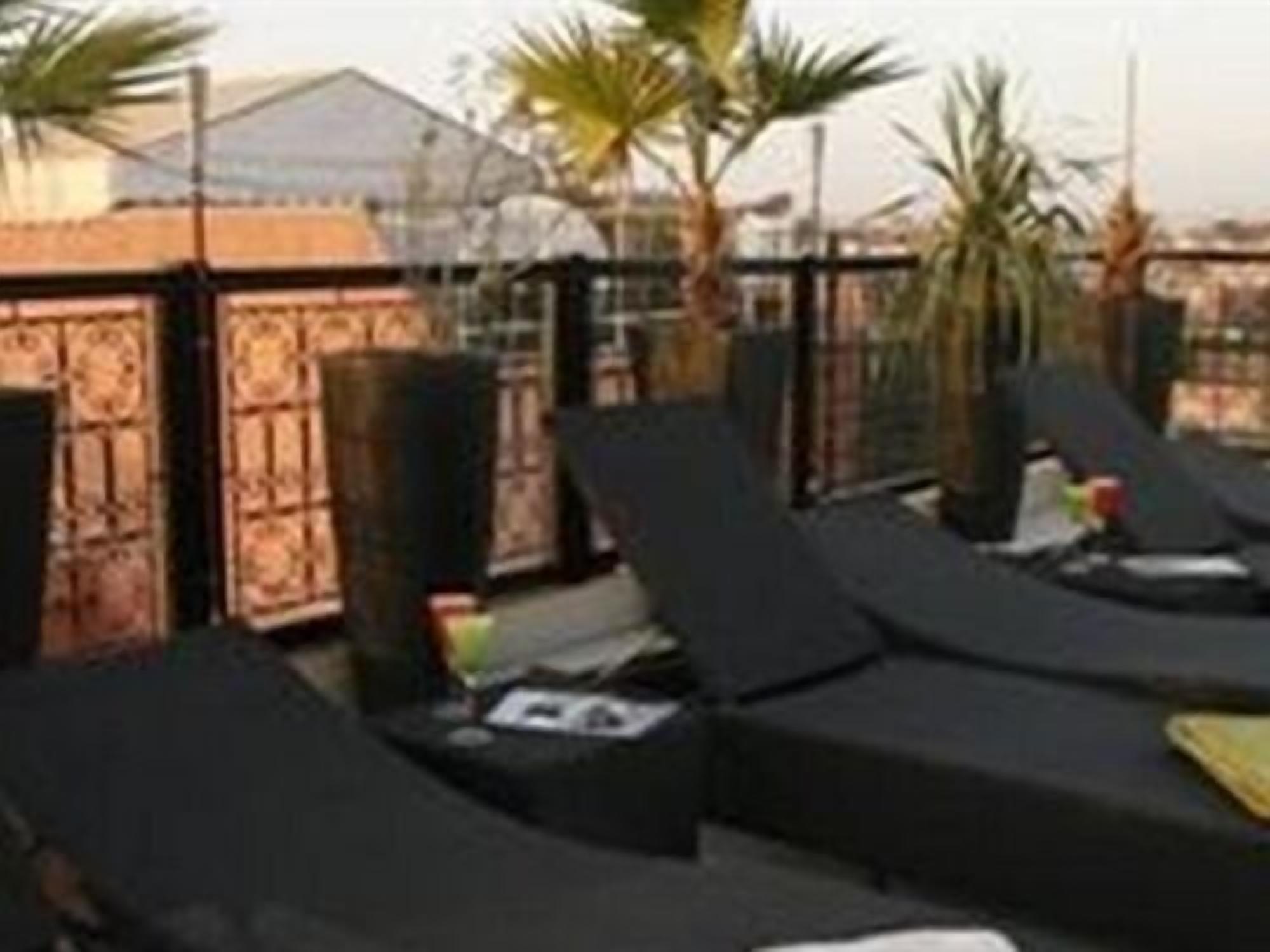 Foto - Riad Carllian