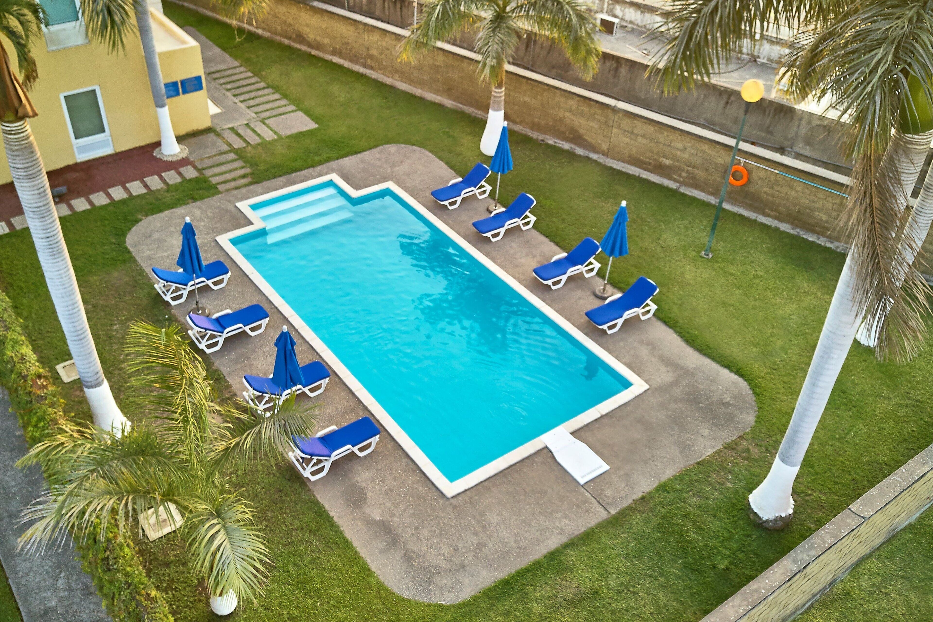 Alberca al aire libre 