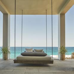 Couples treatment rooms, sauna, hot tub, steam room, body treatments