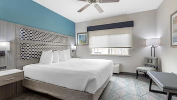 Suite, 1 King Bed, Non Smoking, Refrigerator & Microwave | In-room safe, Internet, bed sheets